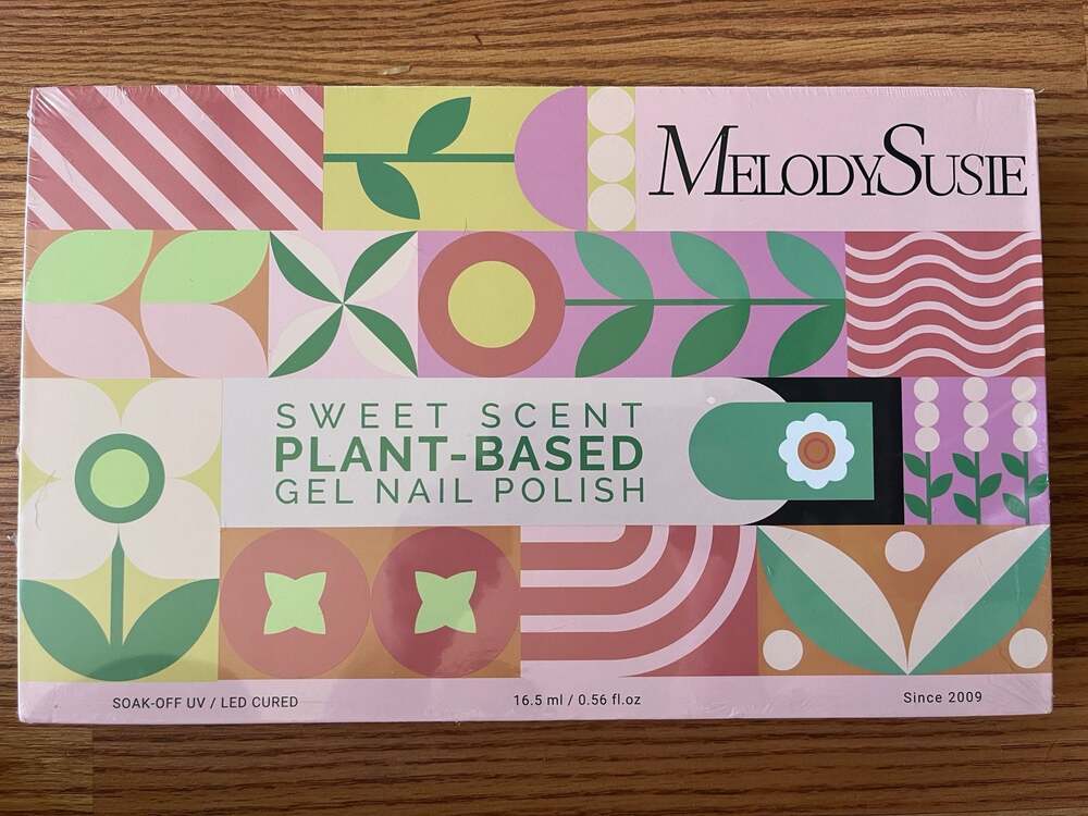 MelodySusie Sweet Scent Plant-Based Gel Nail Polish Kit